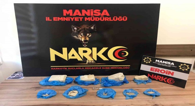 Manisada durdurulan araçtan 1 kilo 794 gram eroin ele geçirildi