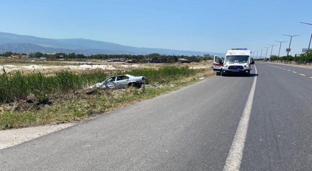 Manisada iki ayrı kaza: 4 yaralı