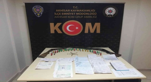 Manisada “tefeci” operasyonu: 12 gözaltı