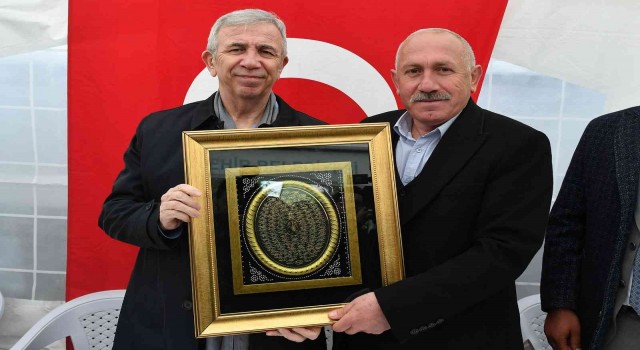 Mansur Yavaş Haymanada vatandaşlarla buluştu