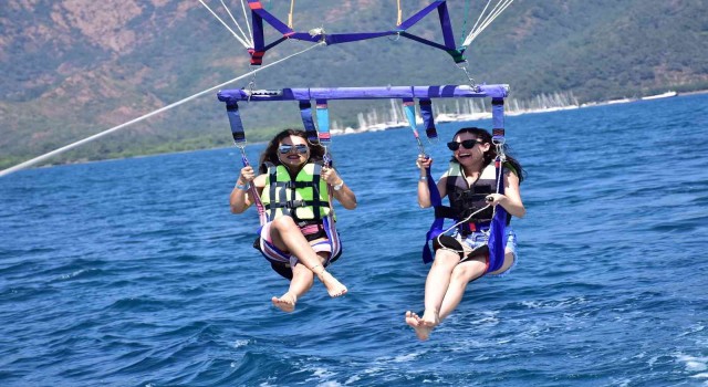 Marmariste su sporları turistlerin vazgeçilmezi oldu