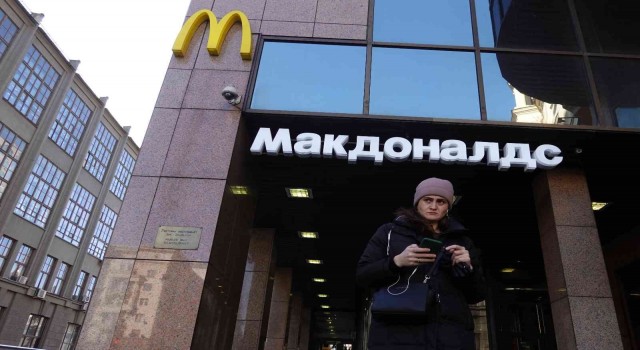 McDonalds Rusyadaki şubelerini satıyor