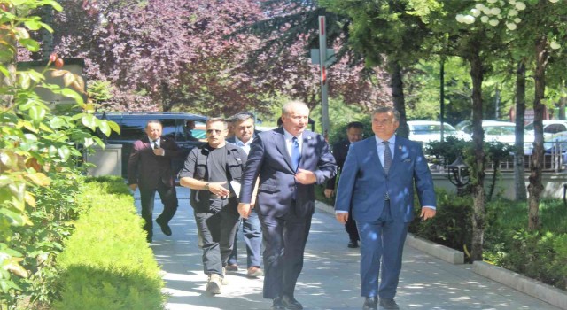 Memleket Partisi Genel Başkanı İnceden, Yeniden Refah Partisi Genel Başkanı Erbakana ziyaret