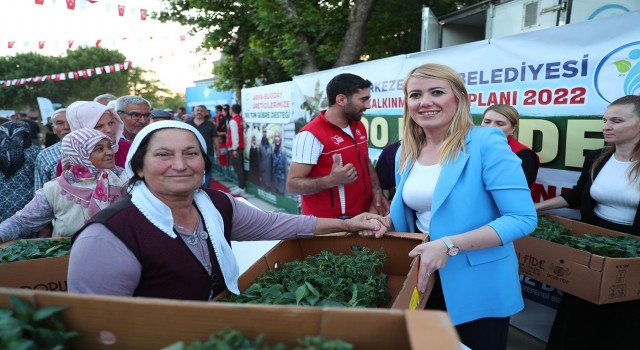 Merkezefendide 300 bin fide toprakla buluştu