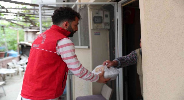 Merkezefendide aşevi hizmete başladı