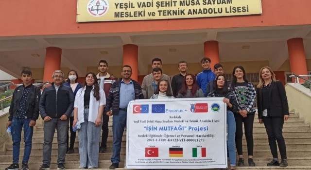 Meslek lisesi öğrencileri Avrupa yolunda