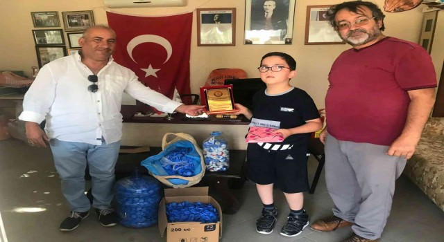 Milasta 9 yaşındaki Yiğitten örnek davranış
