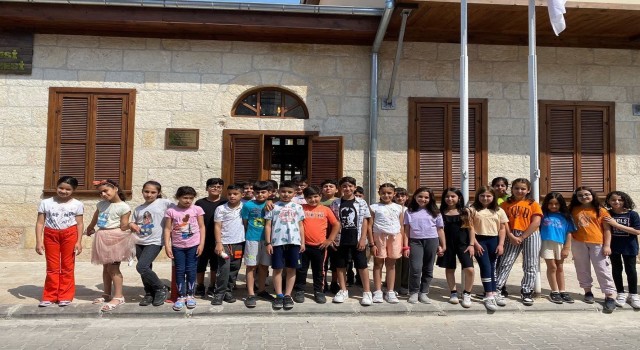 Minikler, İz Bırakanlar Müzesini gezdi