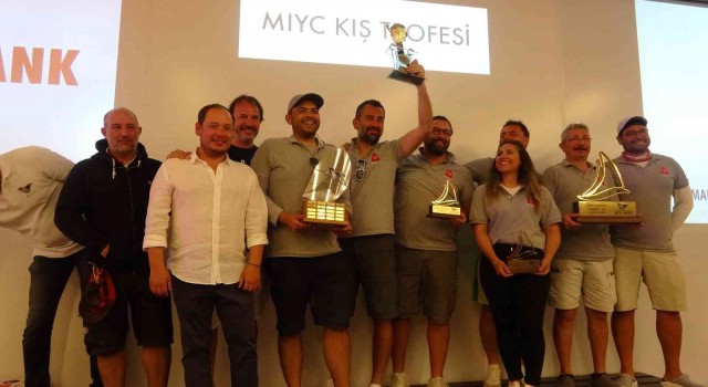 MIYC 13. Kış Trofesinin şampiyonları ödüllerini aldı