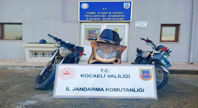 Motosiklet hırsızı jandarma ekiplerine yakalandı