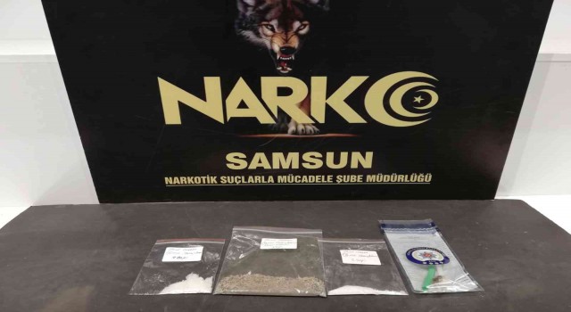 Motosikletinde uyuşturucu ile yakalanan şahıs gözaltına alındı