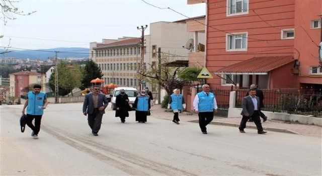 Müftü Erhun, “Fakir ve zengin vatandaşlarımız arasında iyilik köprüsü olduk”