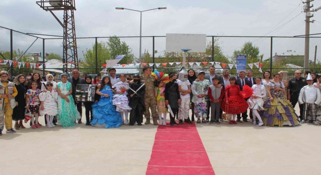 Muradiyede ‘Bilim Fuarı açıldı