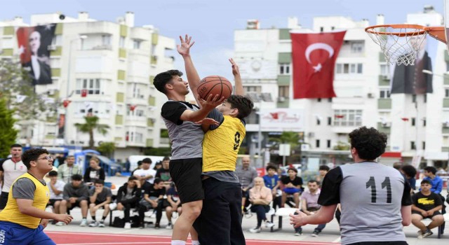 Muratpaşada basketbol şenliği