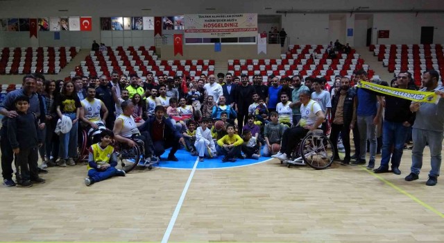 Muş BESK, Çanakkale Boğazgücü Gençlik ve Spor Kulübünü 83-54 yendi