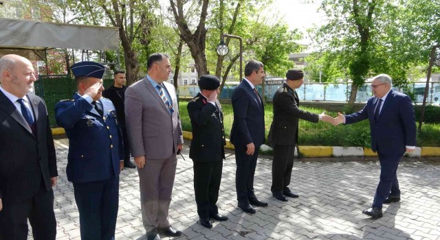 Muşta bayramlaşma töreni