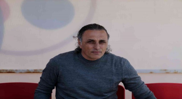 Mustafa Gürsel: Bursaspor kısa sürede üst liglere çıkacaktır