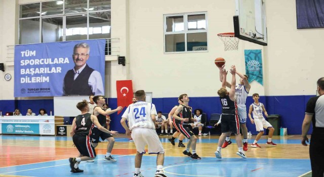 Nilüferde ‘Kardeş Kentler Basketbol Turnuvası başladı