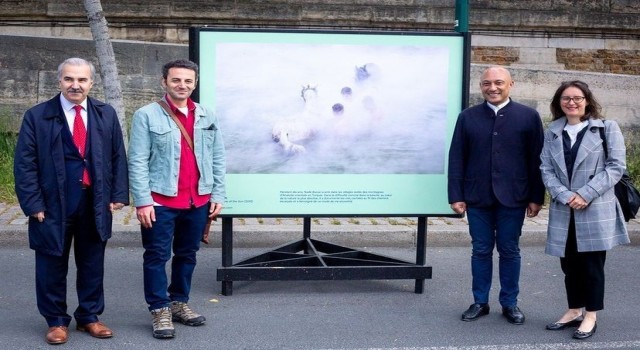 Öğretim üyesi Nadir Buçanın fotoğrafları Pariste sergileniyor