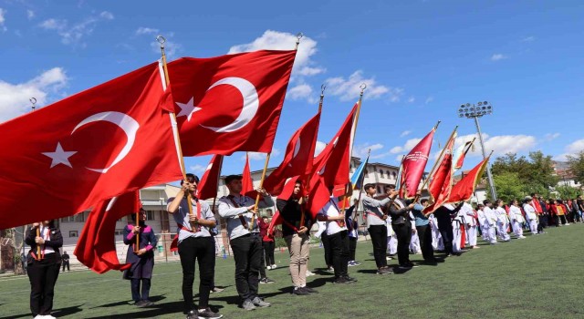 Oltuda 19 Mayıs coşkusu