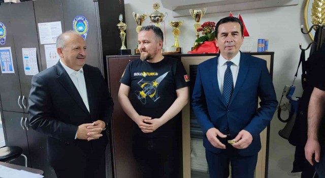 Orduda belediye işçisinin bulduğu altın sahibine teslim edildi