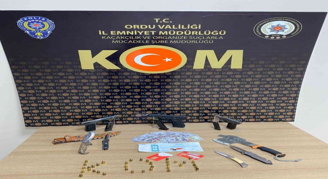 Orduda nitelikli yağma soruşturmasında sahte dolar ele geçirildi
