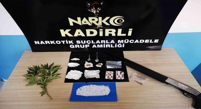Osmaniyede uyuşturucu operasyonuna 4 tutuklama