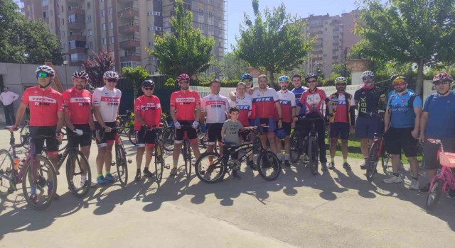 Pedallar lösemili ve kanserli çocuklar için çevrildi