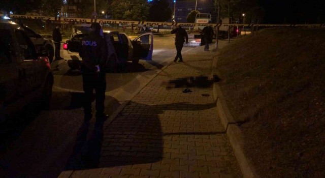 Pendikte polisten kaçan şahıs yakalanacağını anlayınca intihar etti