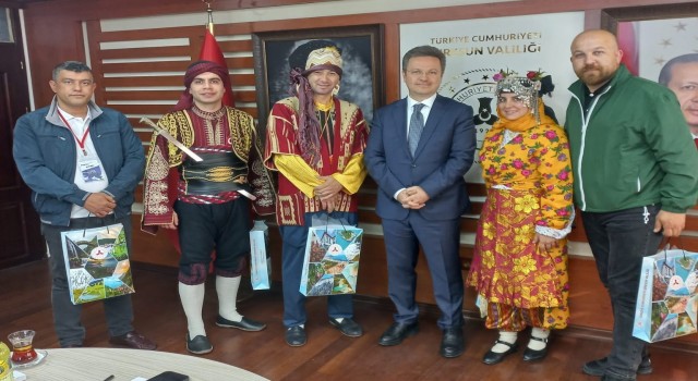 Polatlı Belediyesi Halk Oyunları Topluluğu Giresunda festivale katıldı