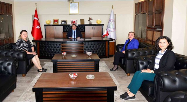 Rektör Özölçere ziyaretler devam ediyor