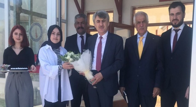 Rektör Uysaldan Emet MYOya ziyaret