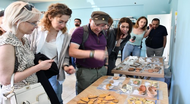 Ressamlar, Altınovaya hayran kaldı