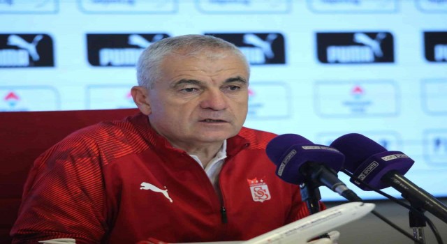 Rıza Çalımbay: Tek amacımız kupa finaline gitmek