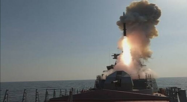 Rusya'dan, Japonya ve ABD'ye gözdağı