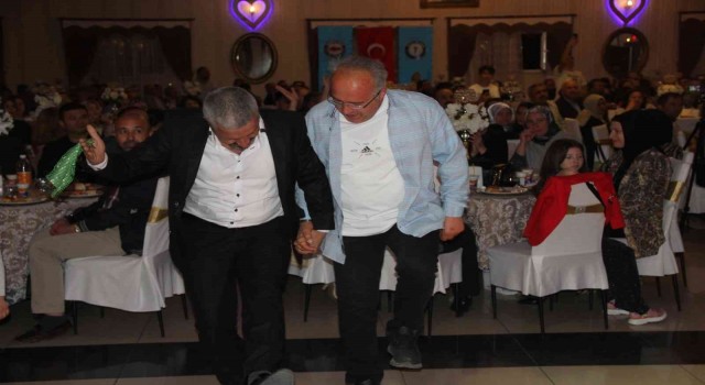 Sağlık çalışanları sıra gecesinde stres attı