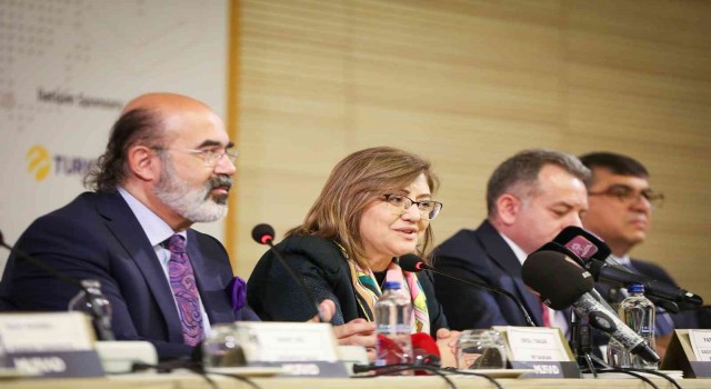 Şahin Uluslararası İş Formu Basın Toplantısında konuştu