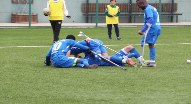 Şahinbey Amputeden muhteşem geri dönüş: 2-1