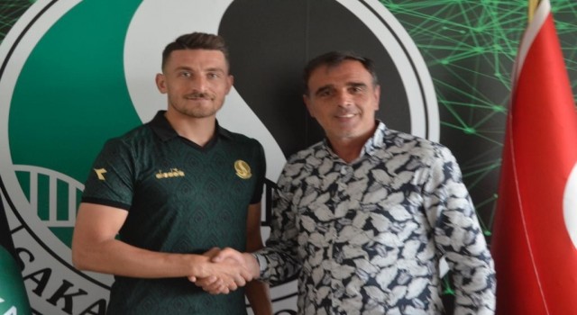 Sakaryaspor kaleci Cihan Topaloğlunu renklerine bağladı
