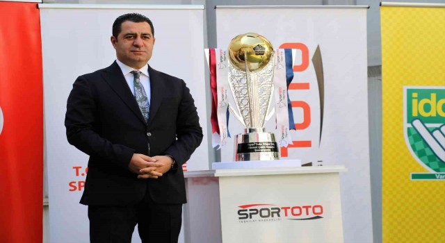 Şampiyon Trabzonsporun kupası teslim edilmek üzere TFFye gönderildi