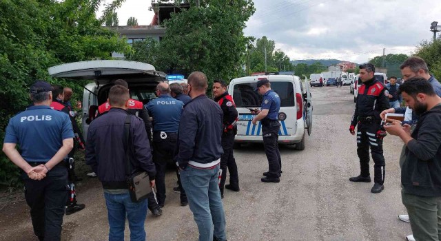 Samsunda trafikte yol verme kavgasında silahlar ateşlendi