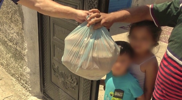 Şanlıurfada denetimde el konulan düşük gramajlı ekmekler ücretsiz dağıtıldı