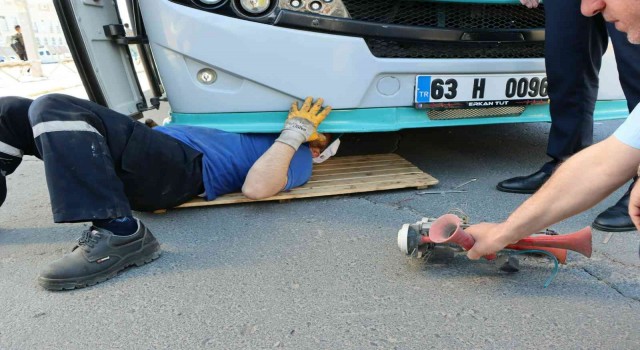 Şanlıurfada halk otobüslerine havalı korna denetimi