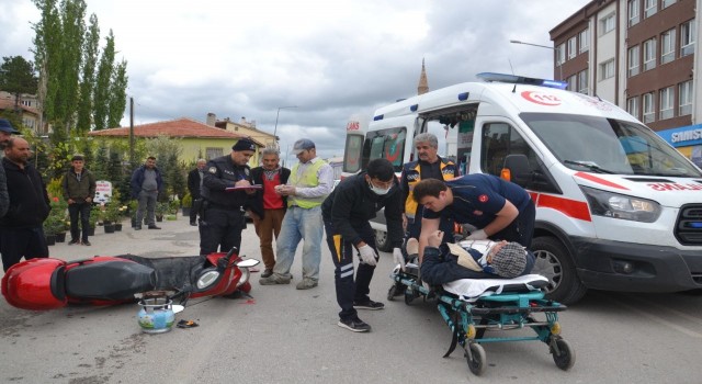 Şarkışlada motosiklet kazası 1 yaralı