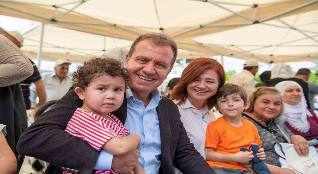 Vahap Seçer: “Biz Mersin’de siyasi ayrımcılığı yerin 7 kat dibine gömdük”