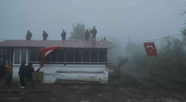 Şehidin evinde sessiz bekleyiş sürüyor