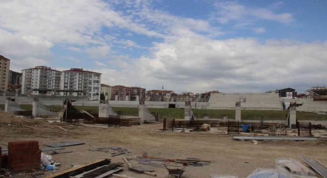 Şehir Stadyumu 29 Ekime yetiştirilecek