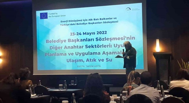 Şehirlerin gelecekte karşılaşacağı sorunlar konuşuldu
