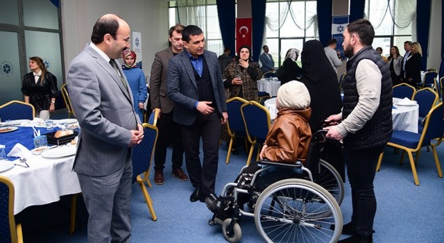 Şehit Anneleri ETÜde bir araya geldi