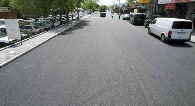 Şehit Polis Cemal Ilgaz Caddesinde çalışmalar sürüyor